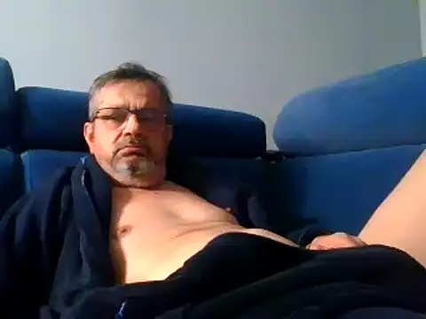 axecoman60 online show from 02.16.25