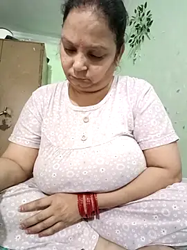 Kavya kapoor online show from 10.26.25