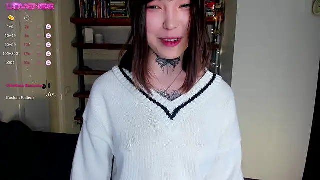 Dark Ester online show from 03.11.25