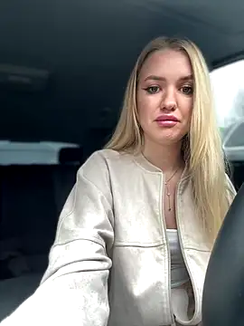 Devill Angel  online show from 11.02.25