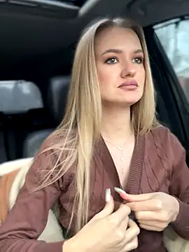 Devill Angel  online show from 12.14.25