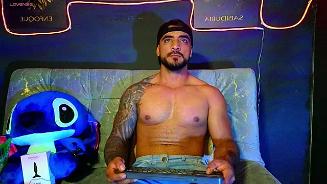 ERIC HARRISON online show from 11.15.25