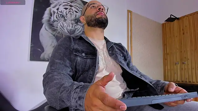 Luke  09 online show from 09.12.25