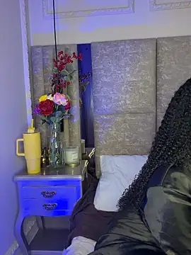 Snapshot of Lola_King chatting on 02.21.26 Lola King online show from 02.21.26