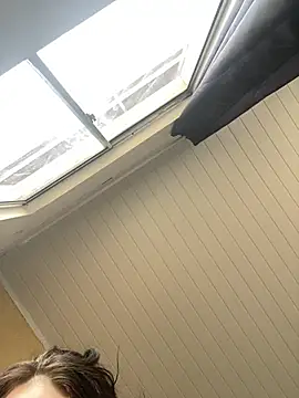 Snapshot of Vih222 chatting on 01.09.25 Vih222 online show from 01.09.25