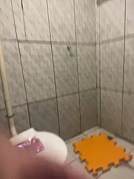 Snapshot of Vih222 chatting on 02.13.26 Vih222 online show from 02.13.26