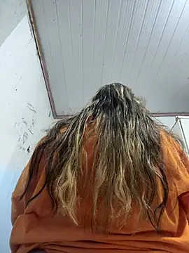 Snapshot of Vih222 chatting on 02.16.26 Vih222 online show from 02.16.26