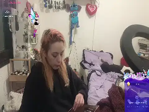 Snapshot of kattleya1407 chatting on 03.08.25 kattleya1407 online show from 03.08.25