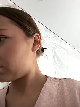 AliceBrayan online show from 09.27.25