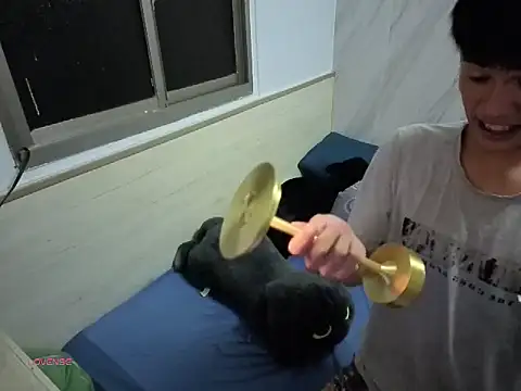 bbhiShark online show from 09.26.25