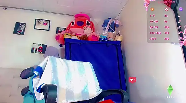 nicol gill  online show from 01.18.25