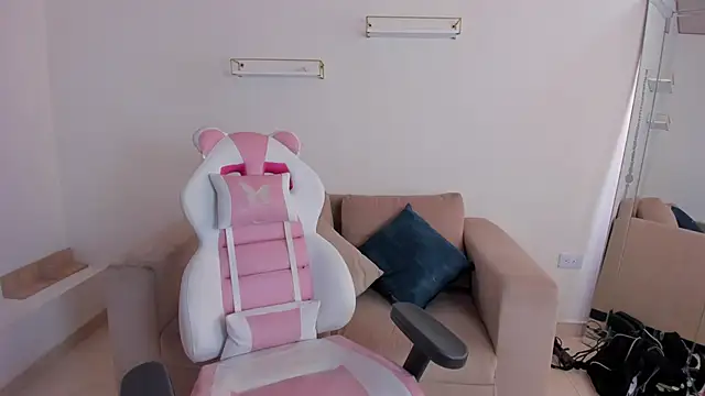 Charlotte cowell sub1  online show from 10.23.25