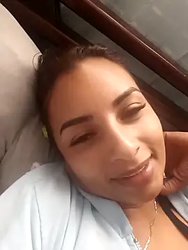 mykaelahoney online show from 10.27.25