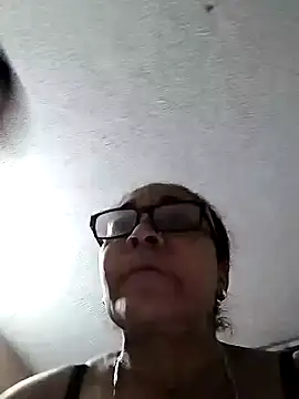 CafeCaliente69 online show from 01.14.25