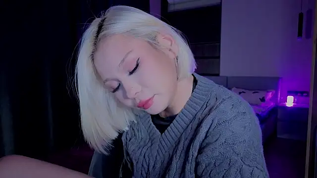 RileyMee online show from 11.16.25