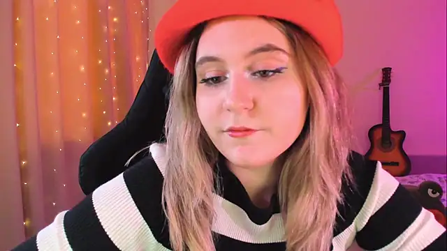 Diana Flower online show from 02.13.25