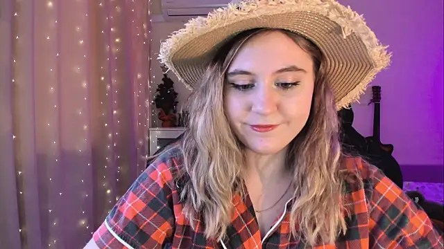 Diana Flower online show from 02.14.25