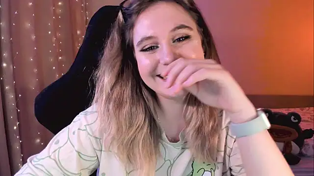 Diana Flower online show from 02.18.25