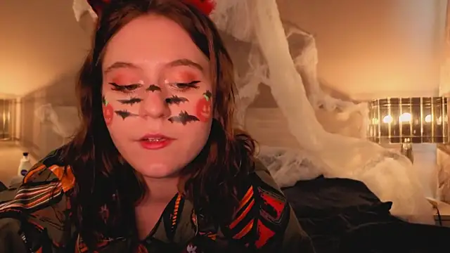 Diana Flower online show from 10.29.25