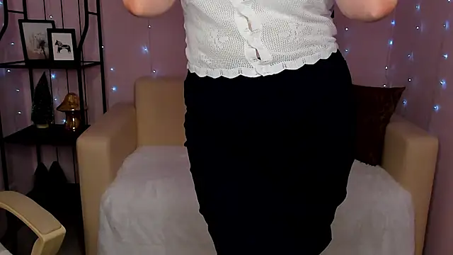 Helens love online show from 01.14.25