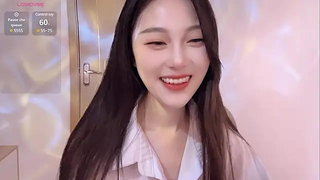 Sweet-Angel999 online show from 12.28.24