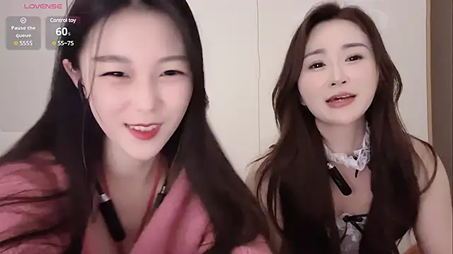 Sweet-Angel999 online show from 12.30.24