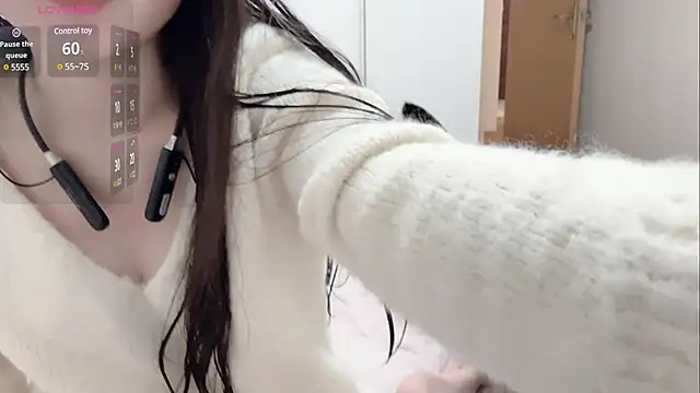 Sweet-Angel999 online show from 02.18.25