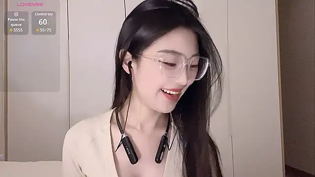 Sweet-Angel999 online show from 03.19.25