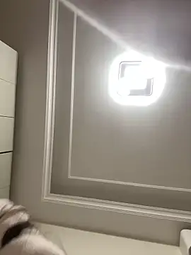 Sweet-Angel999 online show from 12.20.25