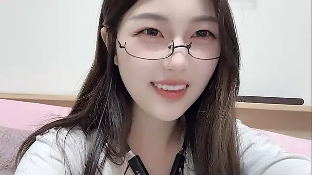 Sweet-Angel999 online show from 03.24.26