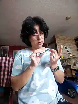 Im Alma  online show from 02.04.25