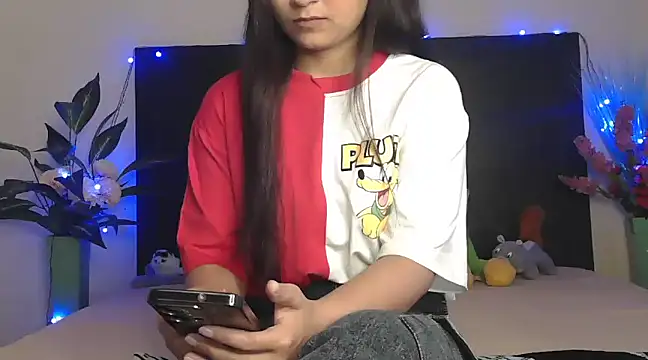 Snapshot of WildRuhi20 chatting on 03.01.25 WildRuhi20 online show from 03.01.25