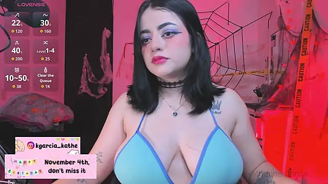 Lin-cute online show from 10.26.25