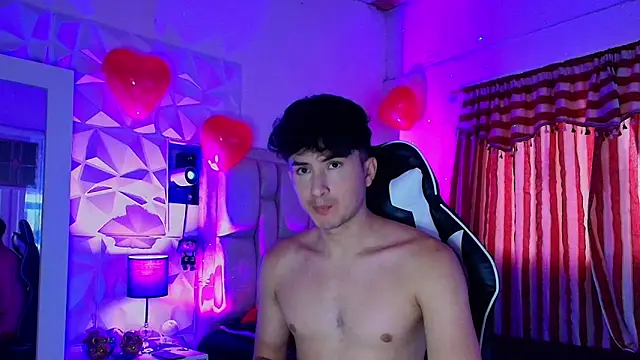 santyago taylor online show from 02.21.25