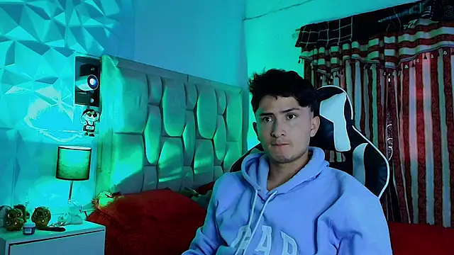 santyago taylor online show from 03.17.25