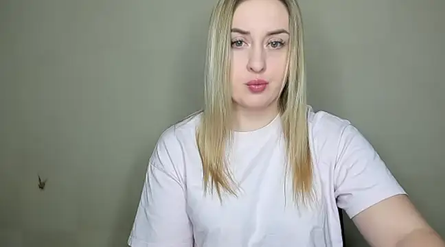 KennaJamess8 online show from 03.10.25