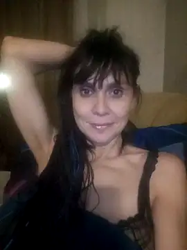 Snapshot of Francenia_lolis chatting on 03.17.26 Francenia lolis online show from 03.17.26