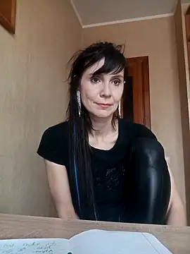 Snapshot of Francenia_lolis chatting on 04.09.26 Francenia lolis online show from 04.09.26