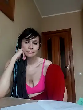 Snapshot of Francenia_lolis chatting on 06.06.26 Francenia lolis online show from 06.06.26