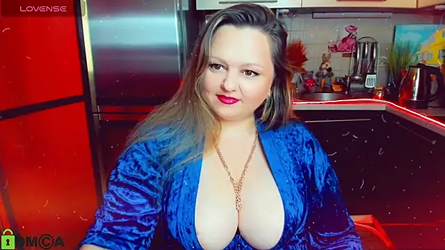 KlaraHoll online show from 01.10.26