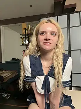 Amber Kawaii online show from 03.02.26