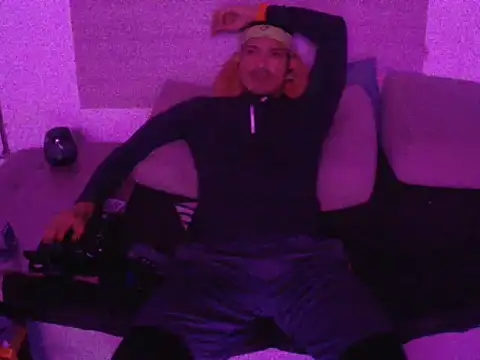 thesummerboy online show from 01.11.25