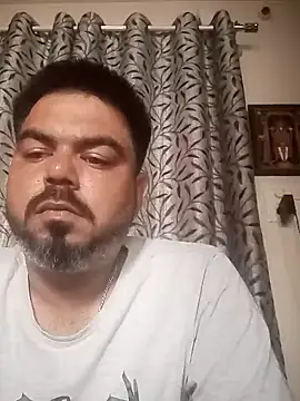 Snapshot of rags_pussylicker chatting on 01.17.25 rags pussylicker online show from 01.17.25