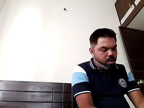 Snapshot of rags_pussylicker chatting on 02.20.25 rags pussylicker online show from 02.20.25