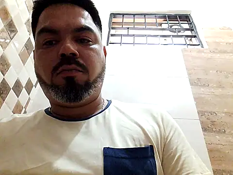 Snapshot of rags_pussylicker chatting on 03.10.25 rags pussylicker online show from 03.10.25