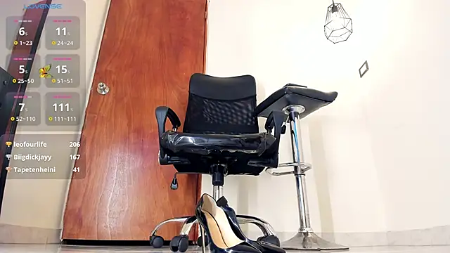 aitana-purple online show from 03.10.25