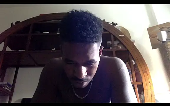 Snapshot of POPAYE972 chatting on 11.12.25 POPAYE972 online show from 11.12.25