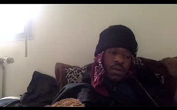 Snapshot of POPAYE972 chatting on 11.14.25 POPAYE972 online show from 11.14.25