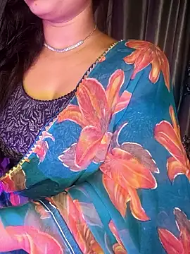 SexyAndHottie online show from 10.08.25