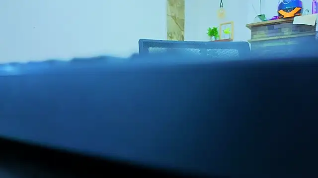 Snapshot of dulce_celeste15 chatting on 03.25.26 dulce celeste15 online show from 03.25.26